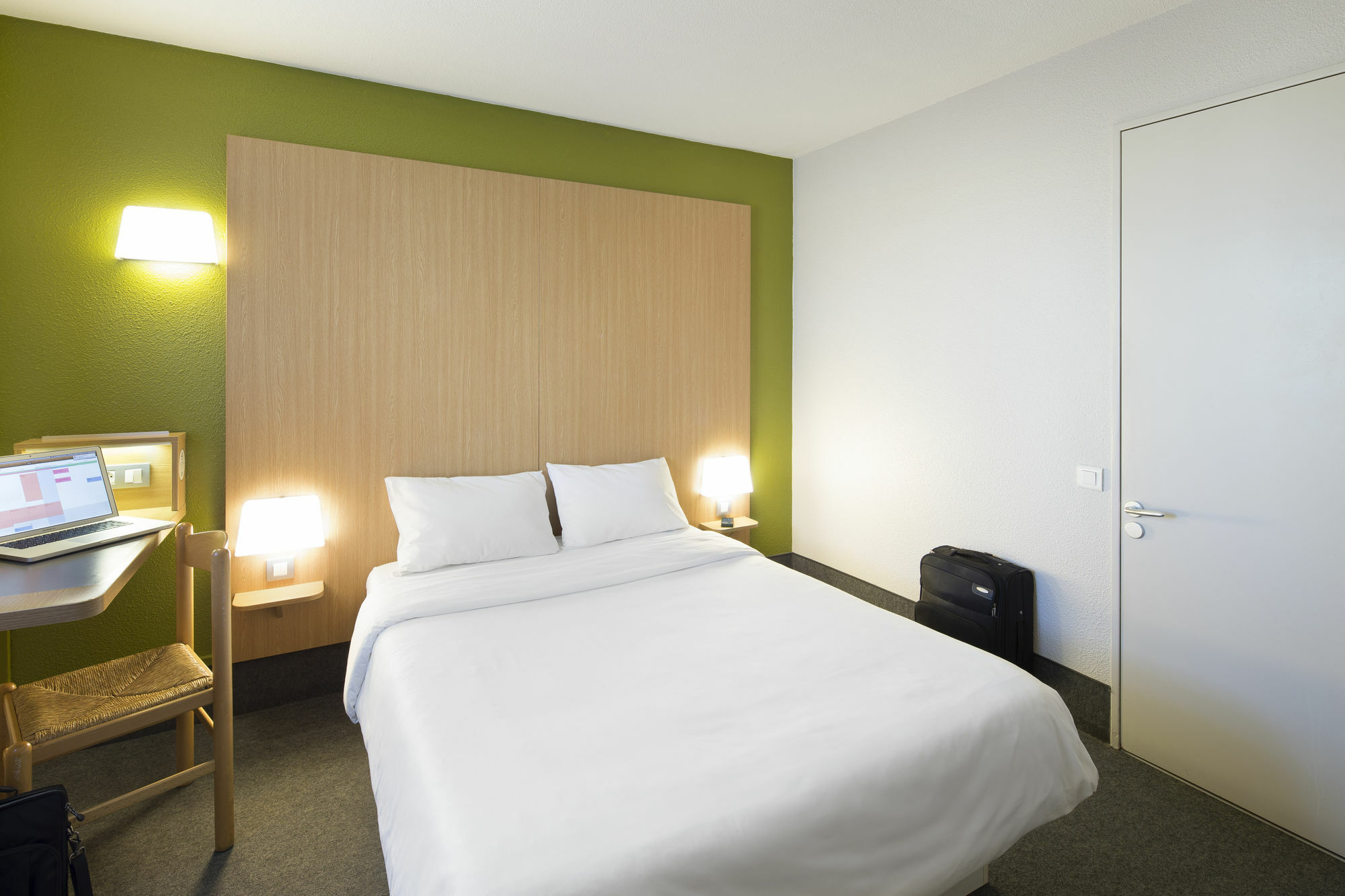 B&B Hotel Quimper Nord Douarnenez Exterior foto